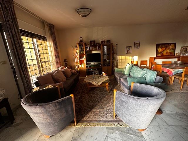 Apartment with a pool for sale in Mezher, Metn - photo 2