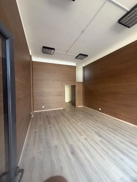 Sea-view store for rent in Halat, Jbeil