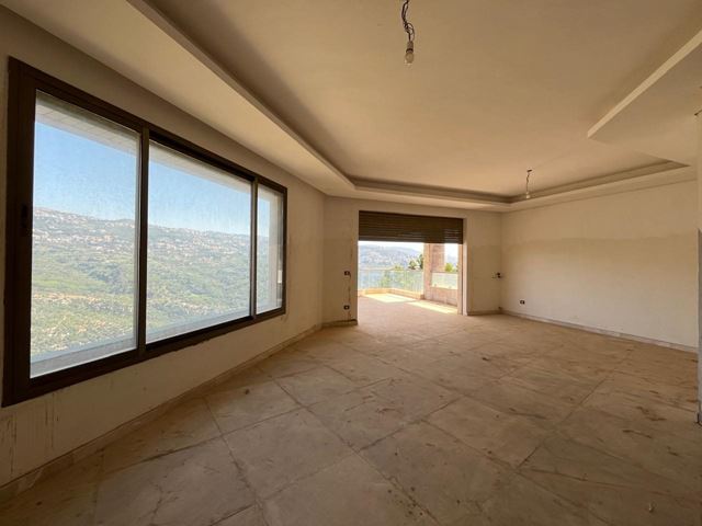 Apartment with a pool for sale in Bet Mery, Metn