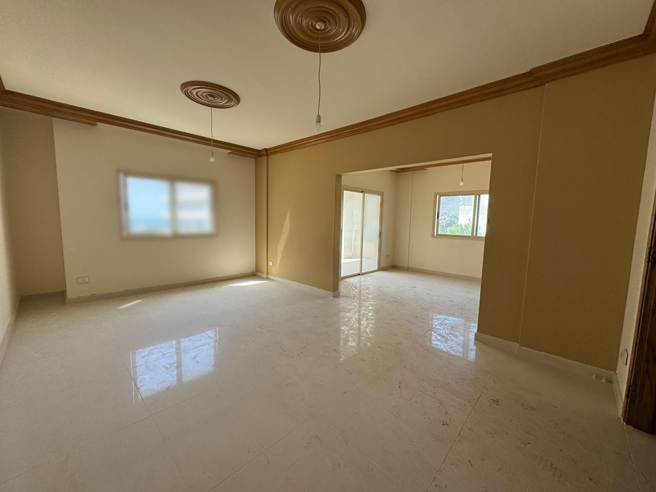 Sea-view apartment for sale in Jbeil