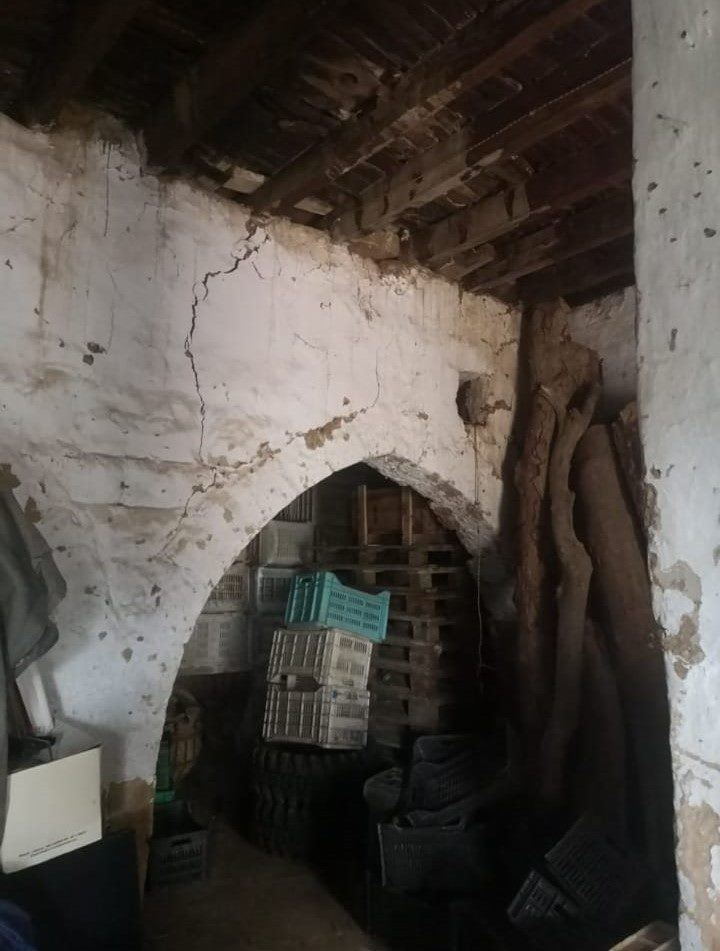 House with a garden for sale in Baskinta, Metn