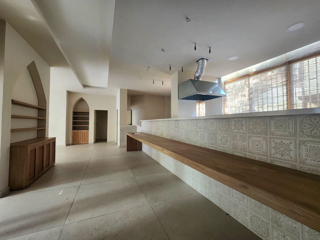 Store for rent in Badaro, Beirut