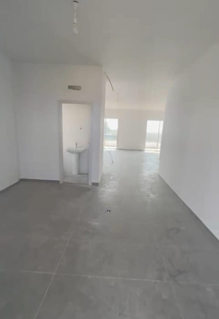 Office for sale in Bsarma, Koura
