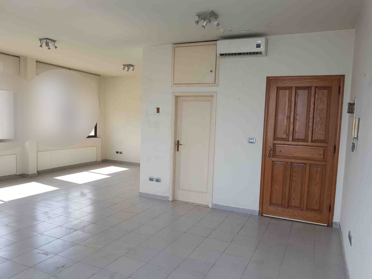 Office for rent in Hazmieh, Baabda