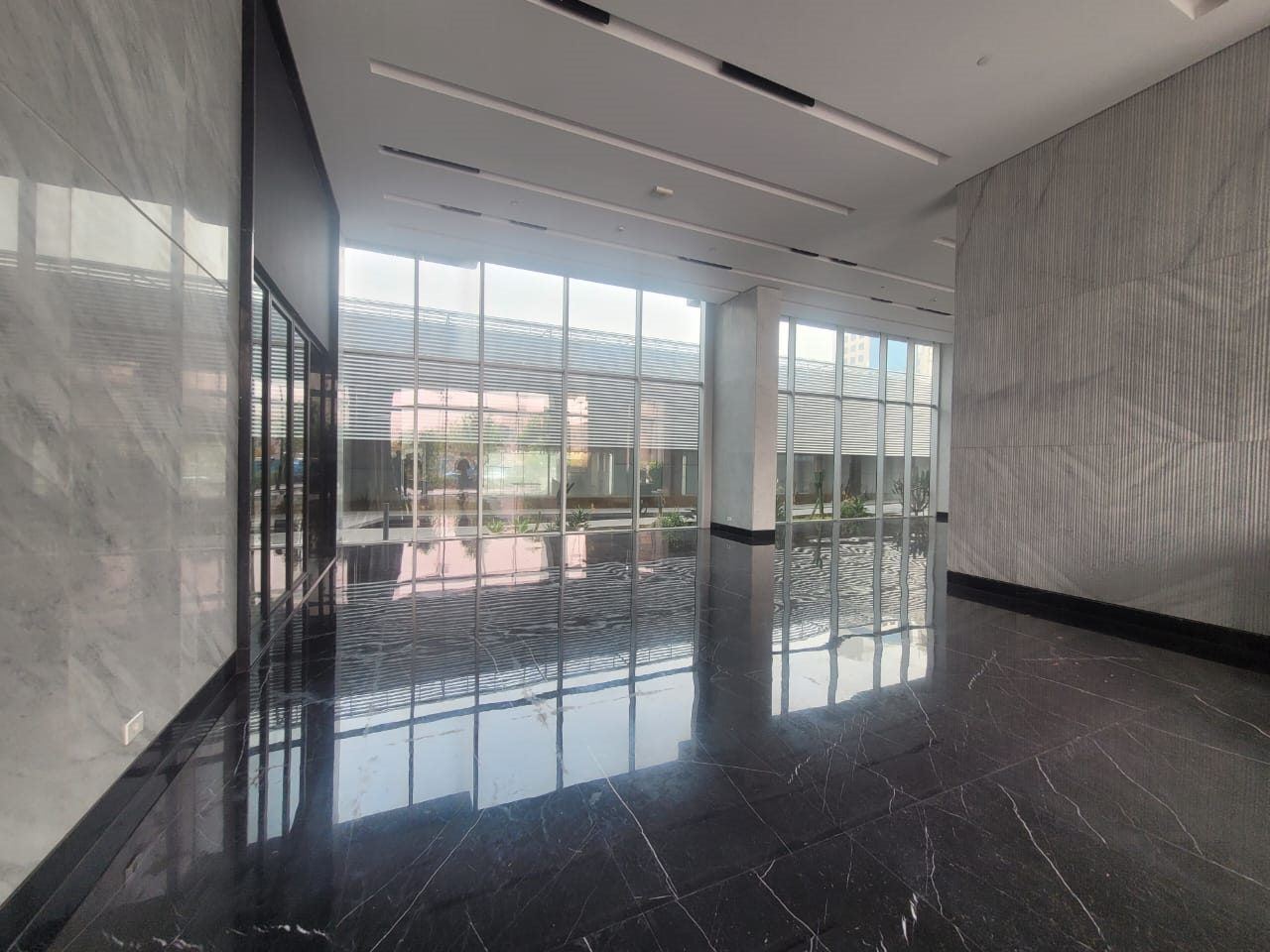 Office for sale in Jdeide, Metn
