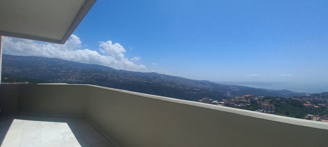 Sea-view apartment for sale in Sehayli, Keserwan