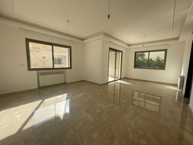 Apartment with a garden for sale in Monteverde, Metn - photo 3