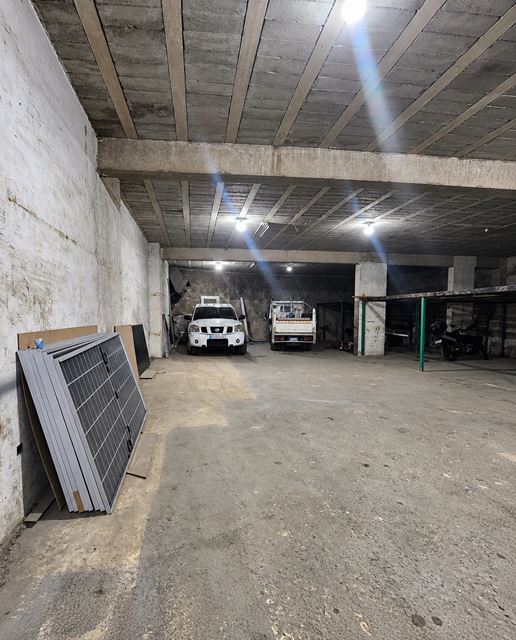 Warehouse for rent in Mansourieh, Metn