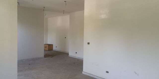 Office for sale in Hamra, Beirut - photo 2