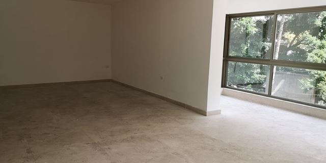 Apartment for sale in Mar elias, Beirut - photo 2