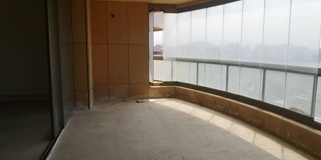 Sea-view apartment for sale in Ramlet El Bayda, Beirut - photo 3