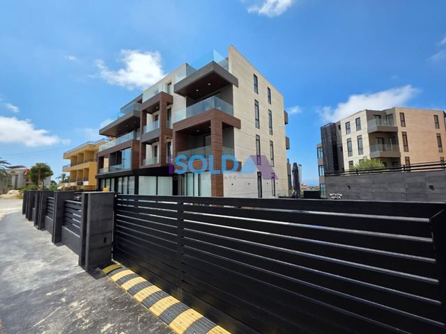 Apartment with a terrace for sale in Jbeil - photo 2