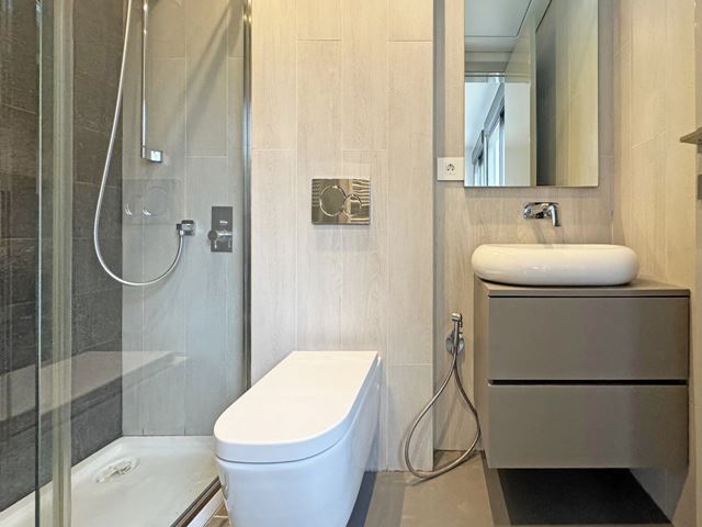 Apartment with a terrace for sale in Hazmieh, Baabda - photo 2