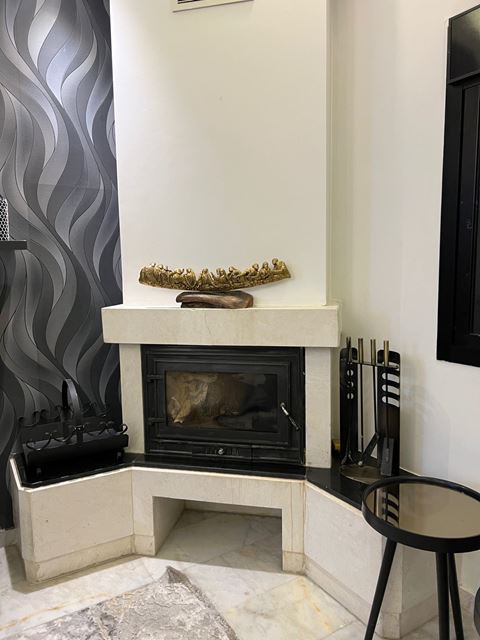Furnished apartment for sale in Hadath, Baabda