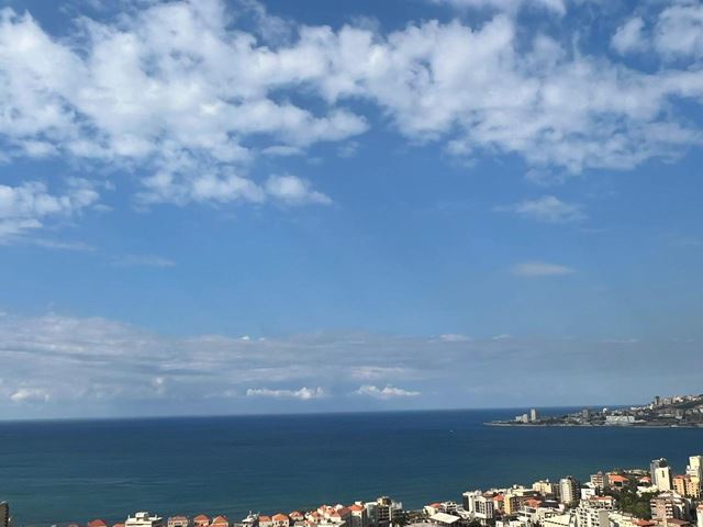 Sea-view apartment for sale in Haret sakher, Keserwan