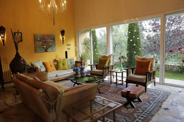 Villa with a terrace for rent in Mayrouba, Keserwan