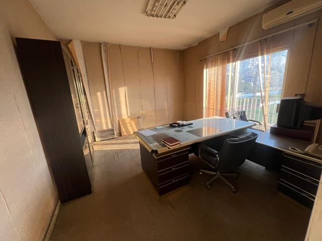 Office for rent in Jounieh, Keserwan