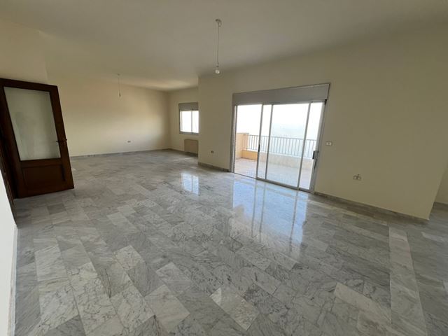Sea-view apartment for sale in Sahel aalma, Keserwan - photo 3