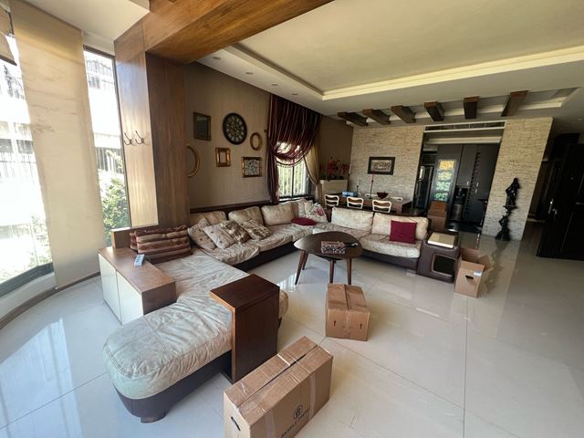 Apartment with a terrace for sale in Ghazir, Keserwan - photo 3