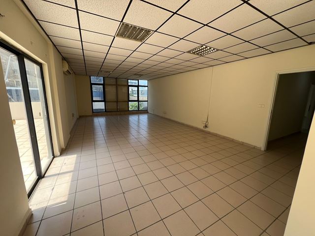 Office with a terrace for rent in Zouk mosbe7, Keserwan