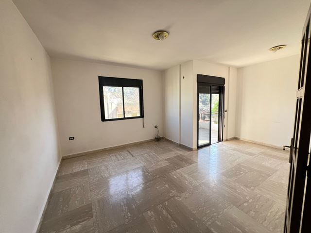 Apartment with a mountain view for rent in Mezher, Metn
