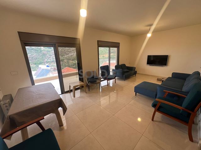 Apartment with a terrace for sale in Daroun - Harissa, Keserwan - photo 2