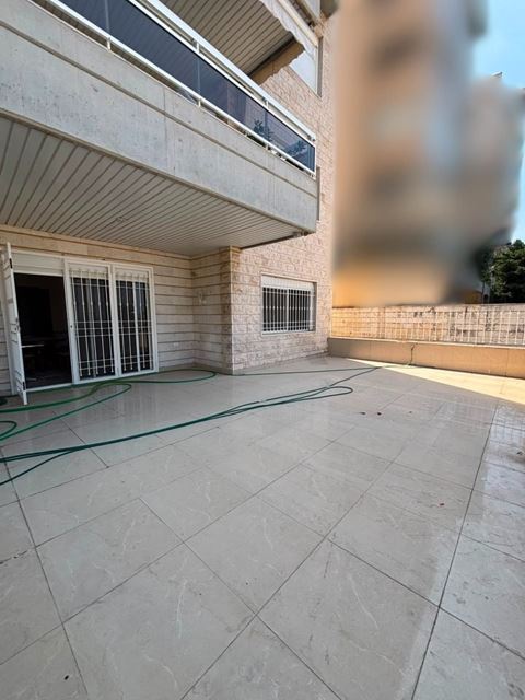 Apartment with a terrace for sale in Sahel aalma, Keserwan - photo 2