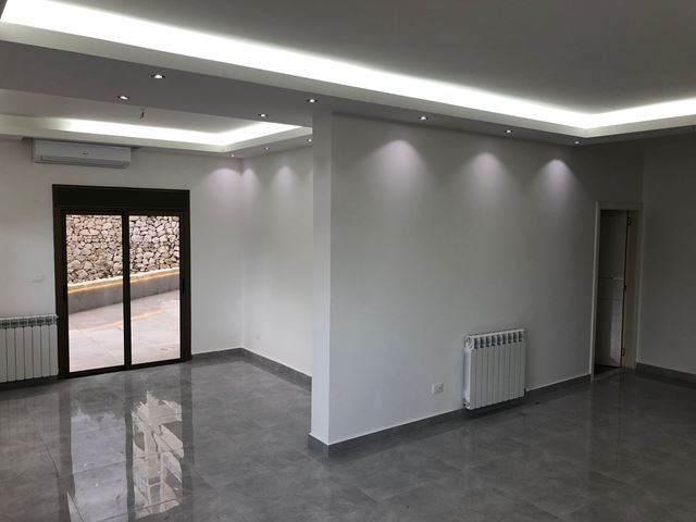Apartment with a terrace for sale in Hboub, Jbeil - photo 2