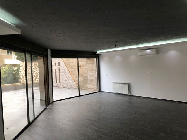 Apartment with a terrace for sale in Hboub, Jbeil