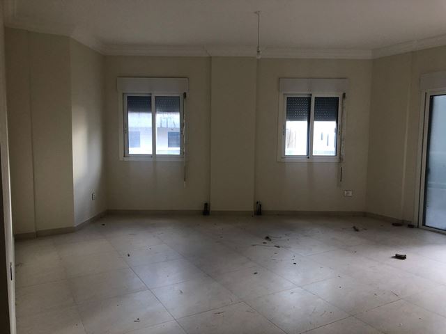 Sea-view apartment for sale in Hboub, Jbeil - photo 2