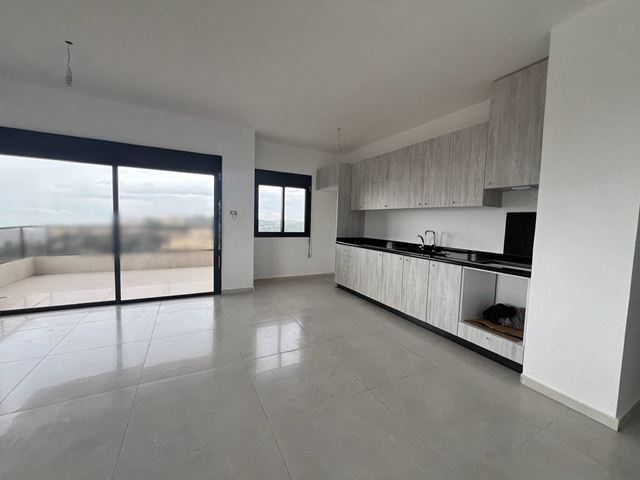 Apartment with a mountain view for sale in Aannaya, Jbeil