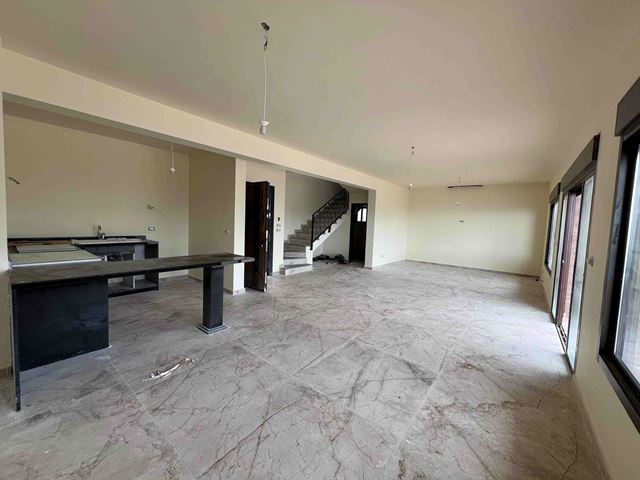 Villa with a garden for sale in Mechmech, Jbeil
