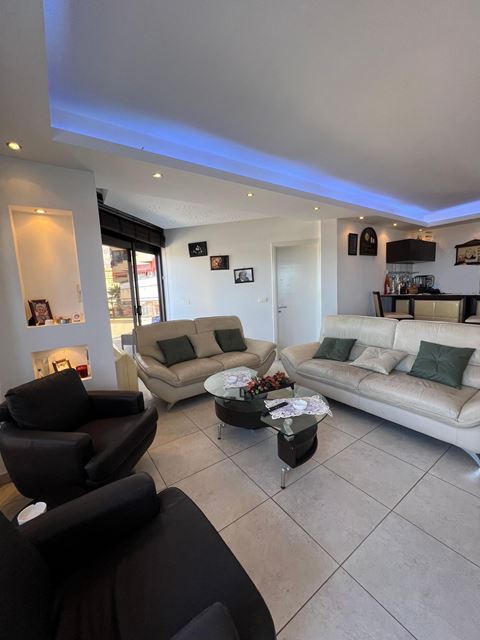 Sea-view chalet for sale in Kaslik, Keserwan - photo 2