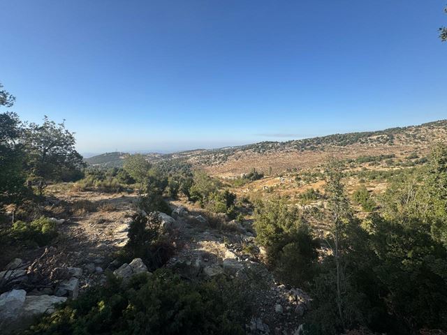 Land with a mountain view for sale in Mechmech, Jbeil