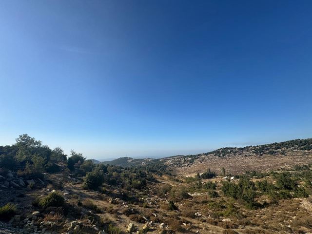 Land with a mountain view for sale in Mechmech, Jbeil - photo 3