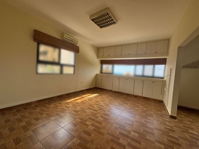 Office for sale in Jbeil - photo 2
