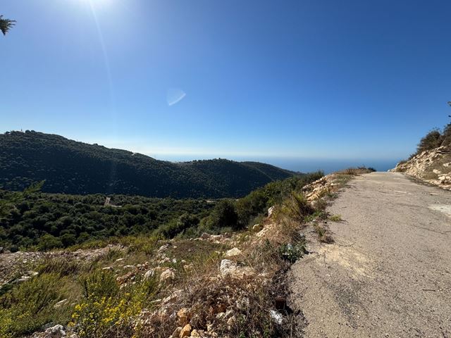 Sea-view land for sale in Breij, Jbeil - photo 2