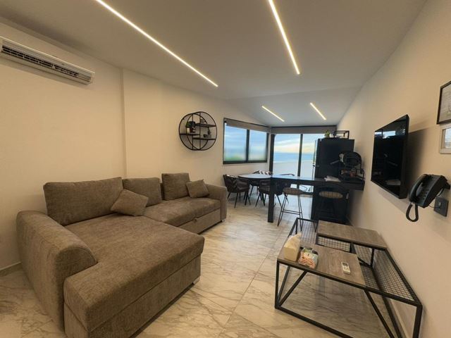 Sea-view chalet for sale in Halat, Jbeil