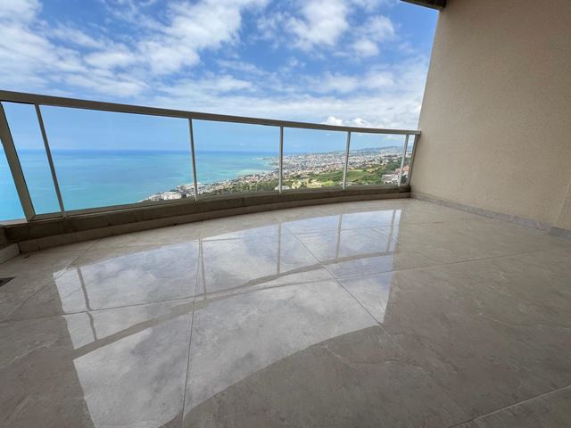 Sea-view apartment for sale in Halat, Jbeil