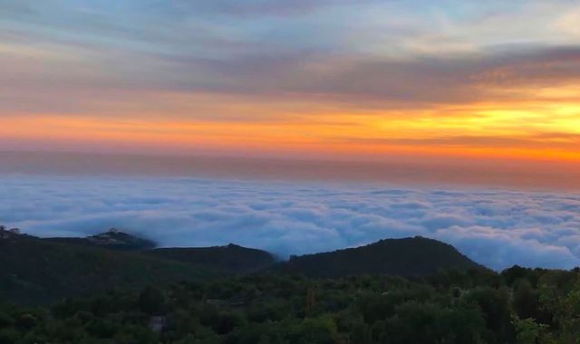 Sea-view land for sale in Bechtelida, Jbeil
