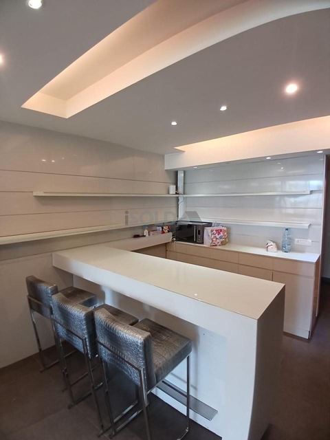 Sea-view chalet for sale in Halat, Jbeil - photo 2