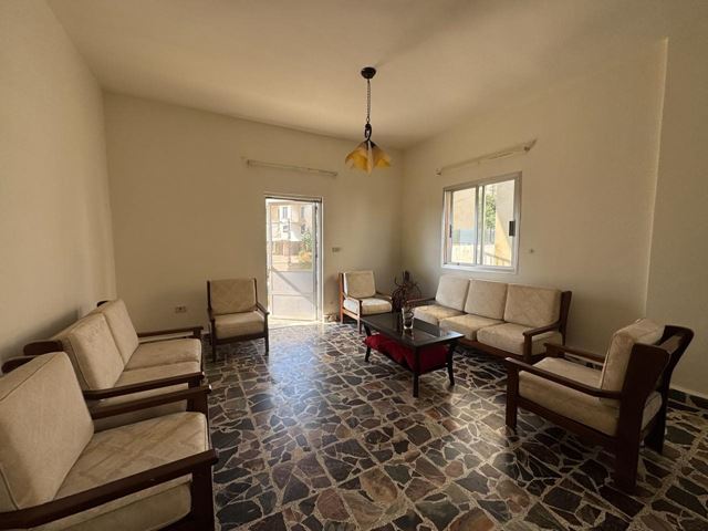 Sea-view apartment for sale in Aamchit, Jbeil
