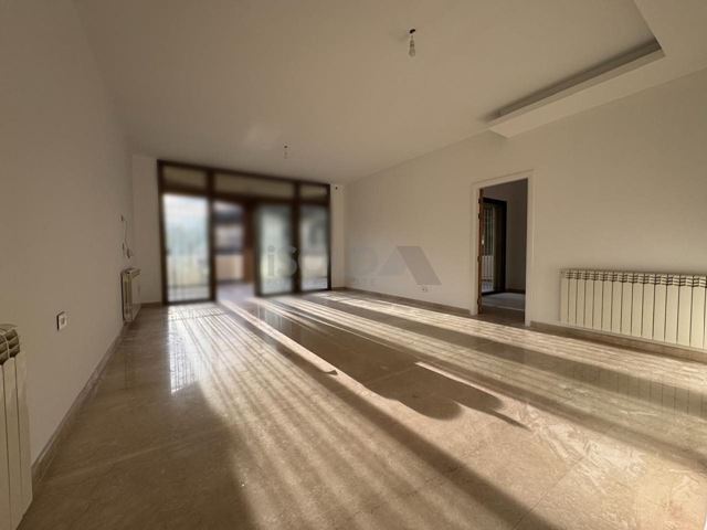 شقة مع تراس للبيع في جبيل - صورة 3