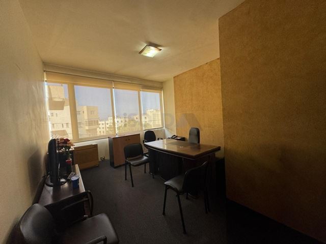 Office for rent in Jbeil - photo 3