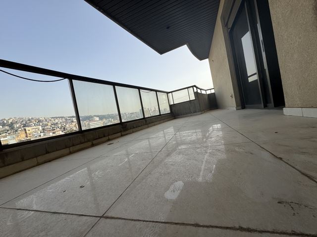 Apartment with a mountain view for sale in Jdeide, Metn