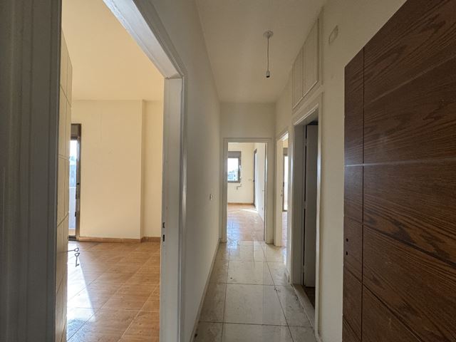 Apartment with a mountain view for sale in Jdeide, Metn - photo 3
