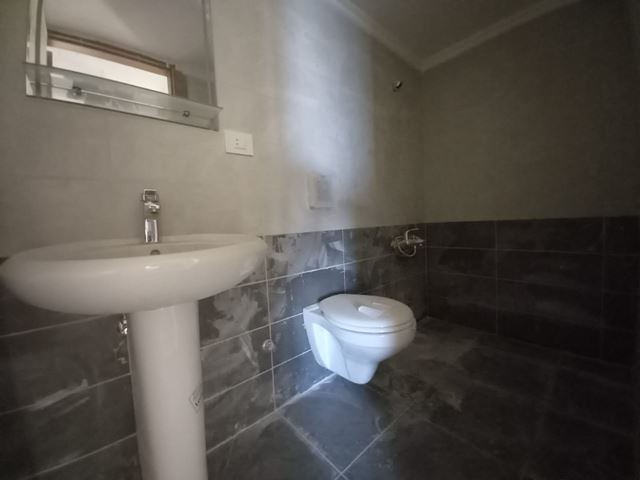 Sea-view apartment for sale in Batroun - photo 2