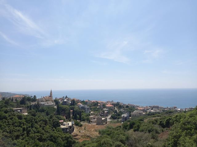 Sea-view apartment for sale in Kfar Aabida, Batroun