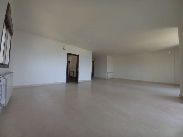 Sea-view apartment for sale in Sahel aalma, Keserwan - photo 3