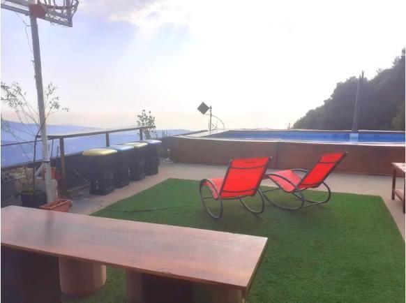 Sea-view hotel for sale in Aannaya, Jbeil